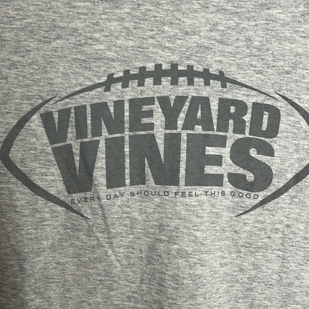Vineyard Vines Men’s Size Small Long Sleeve Gray Hoodie Pullover Football Shirt - Picture 7 of 7